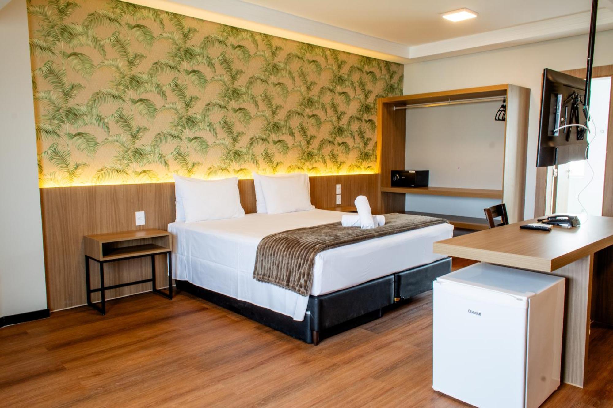 Hotel Evora By Rede Sagres Florianopolis Exterior photo