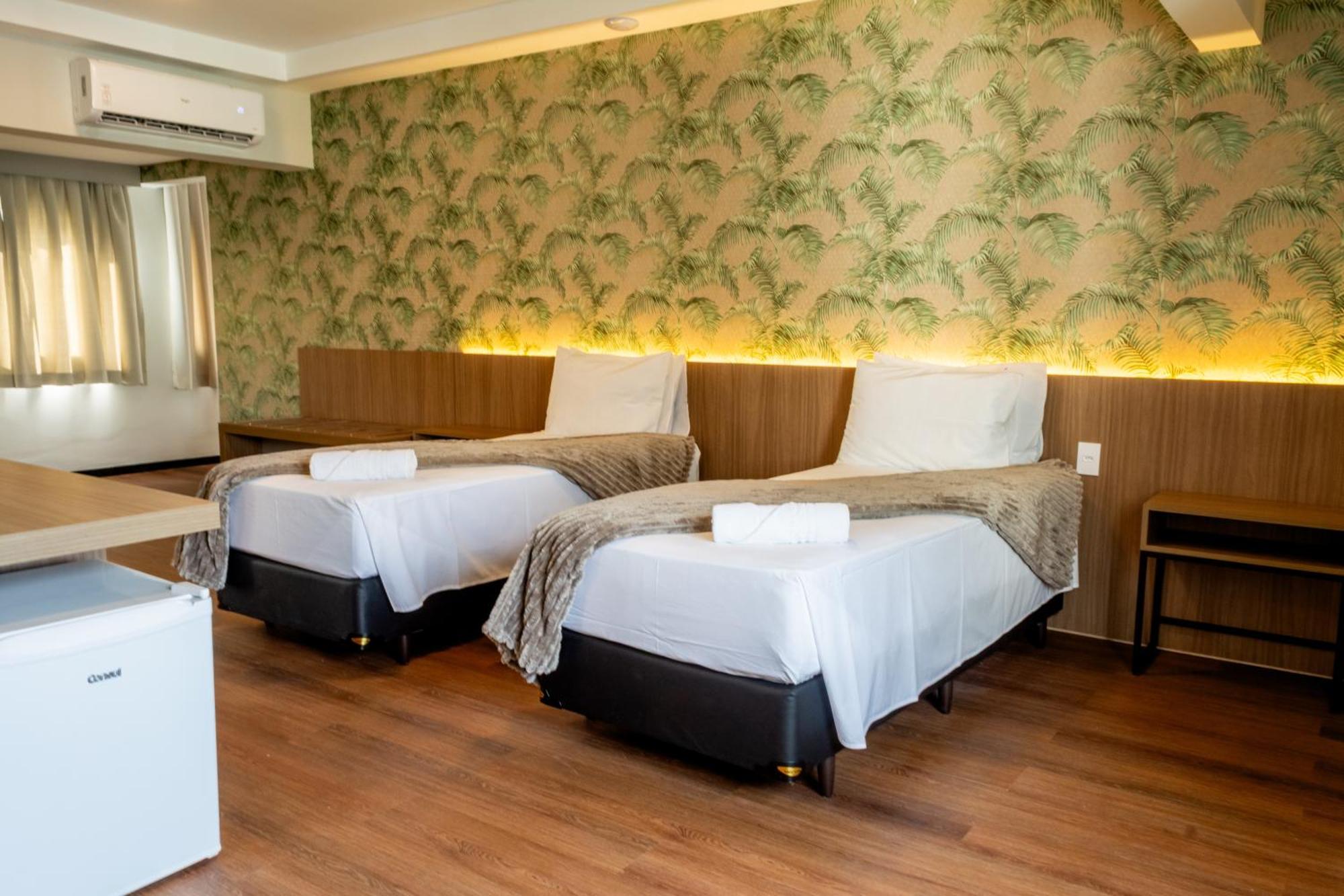 Hotel Evora By Rede Sagres Florianopolis Exterior photo