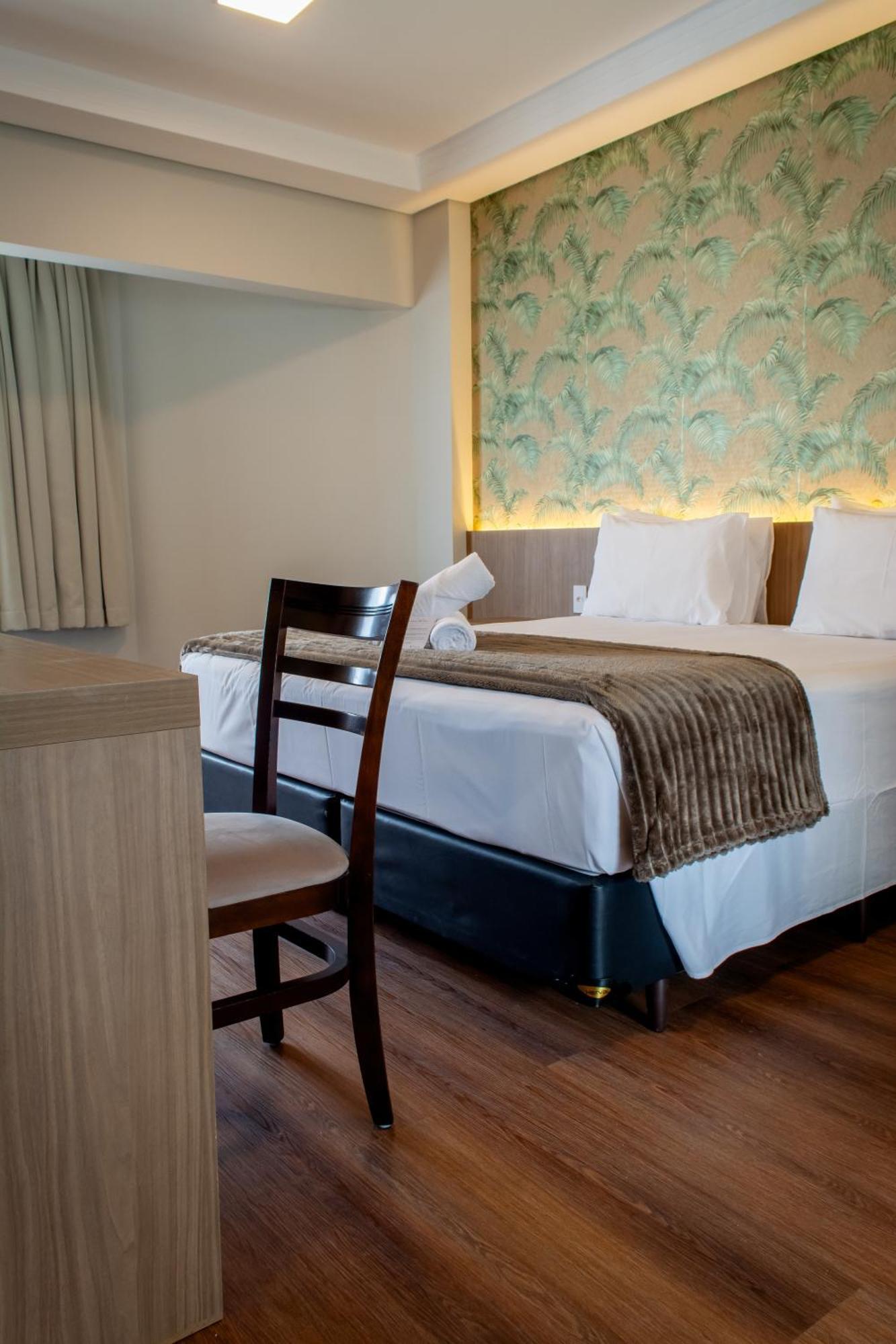 Hotel Evora By Rede Sagres Florianopolis Exterior photo